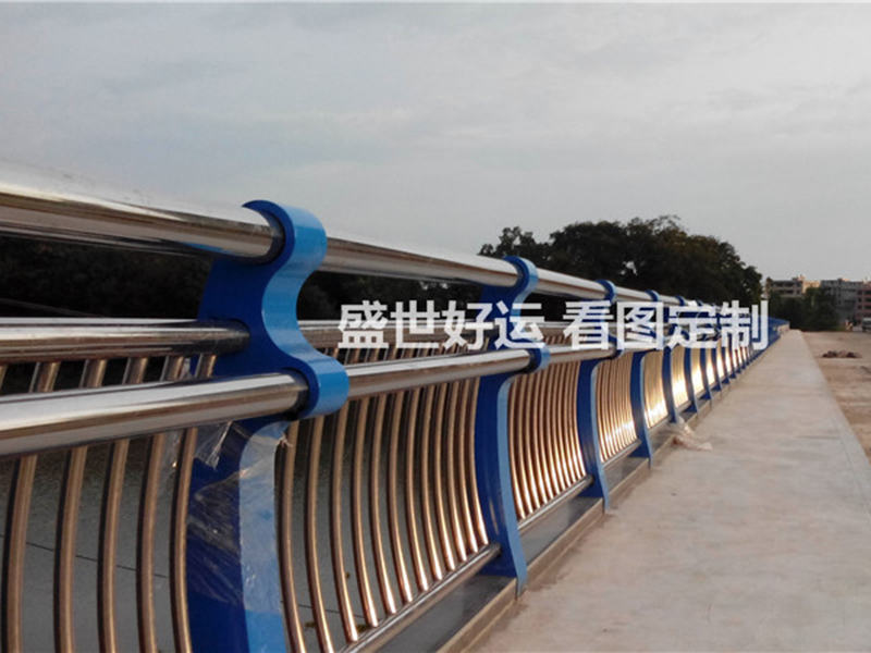 桥梁栏杆护栏案例：江西会昌县月亮湾大桥-2
